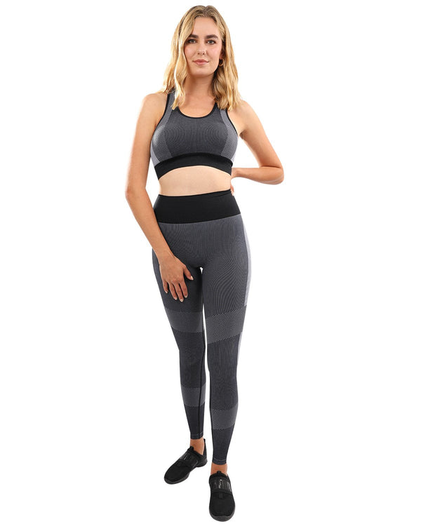 Arleta Seamless Leggings & Sports Bra Set - Black - Premium Seamless Leggings & Sports Bra Set - Just $95.75! Shop now at Pulse Designer Fashion